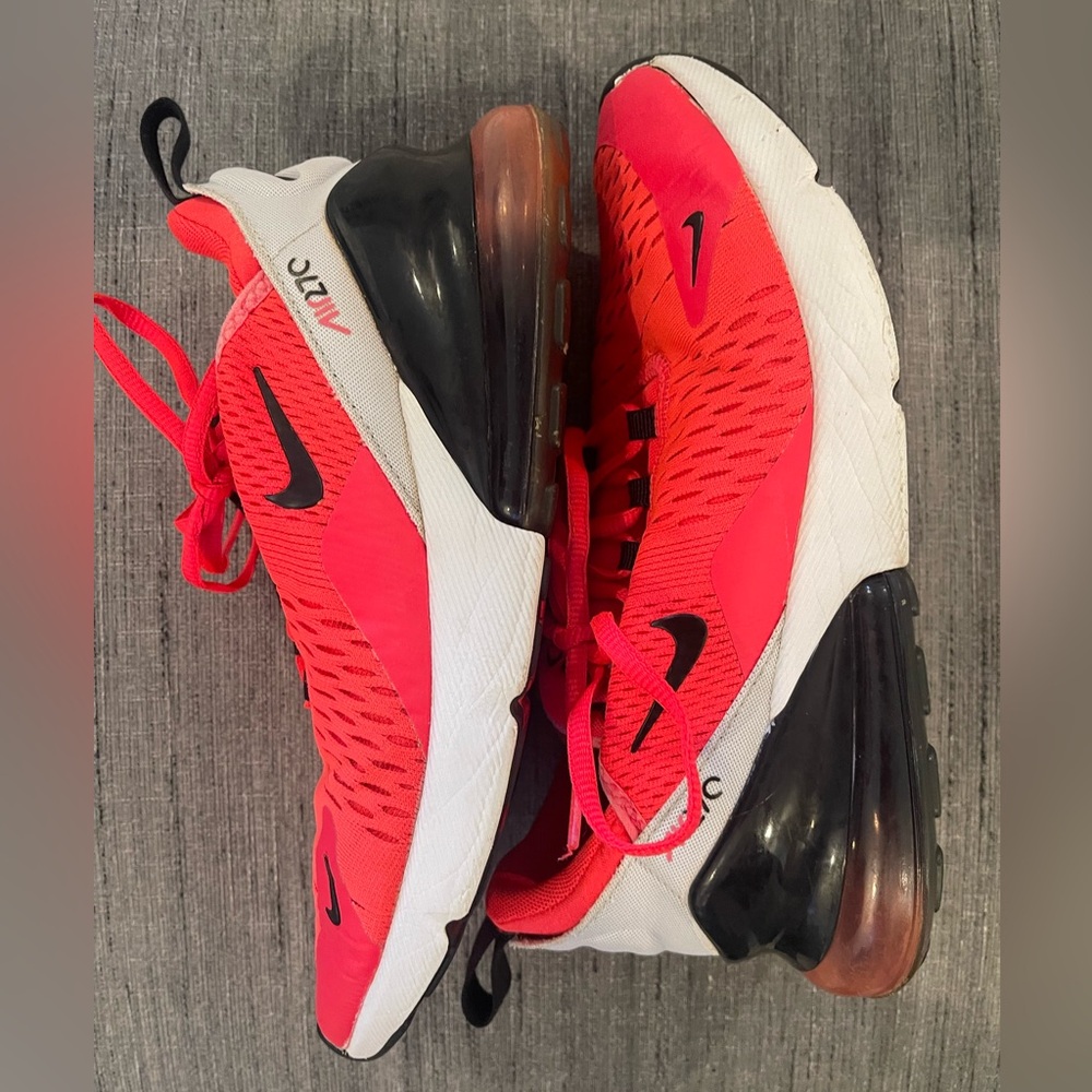 Nike Air Max 270